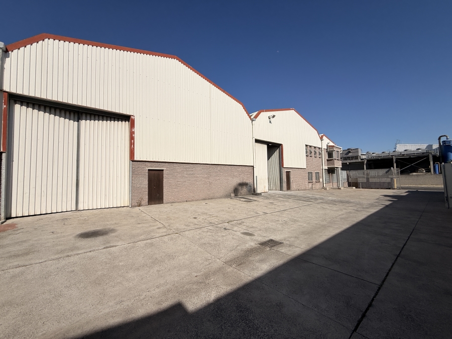To Let Commercial Property for Rent in Parow Industrial Western Cape